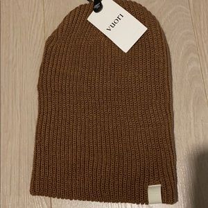Vuori California beanie